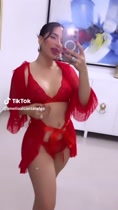 Amelia Alcantara casi recibe un Benba del Toto