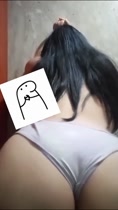 Moviendo el culo papá