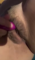 Qué rico su peludo Toto está mojado cuando paga