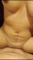 Tomar con un bebé exquisito con buenos melones