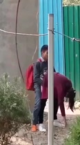 Una mamada en la calle que nadie nos ve