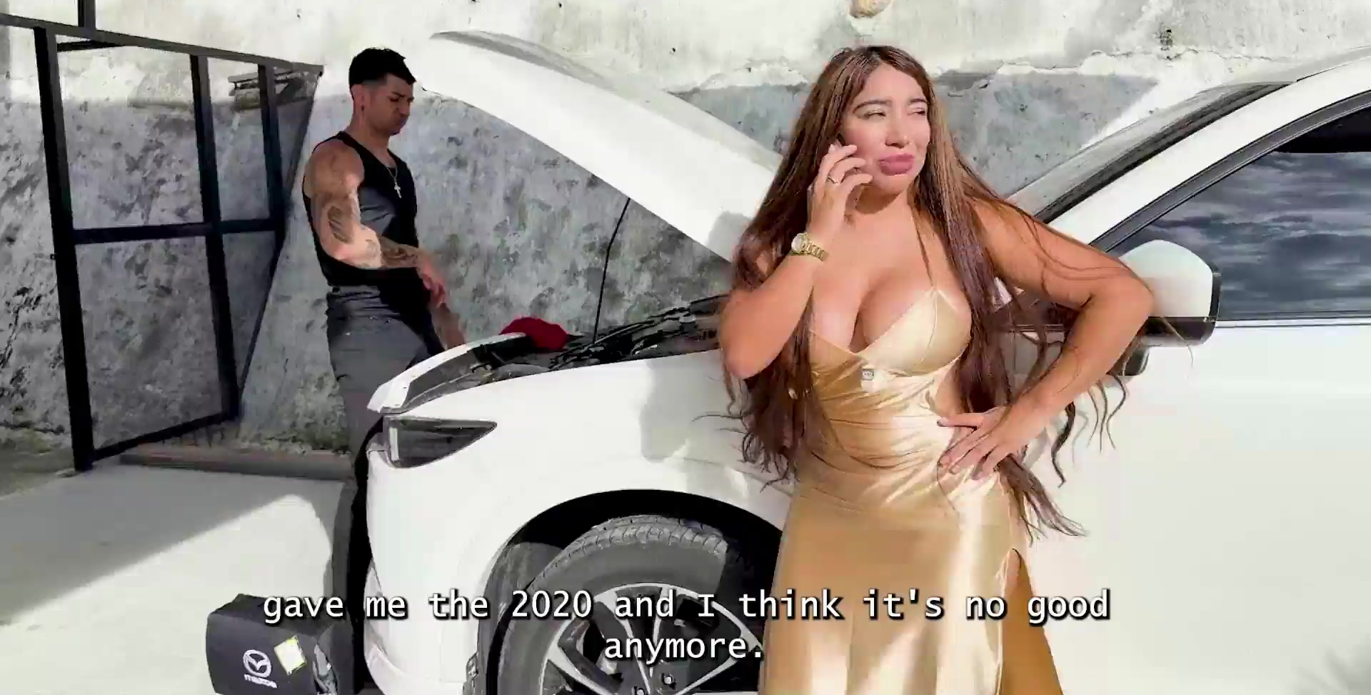 Los clientes latinos paganos por sus mecánicas a buen precio.