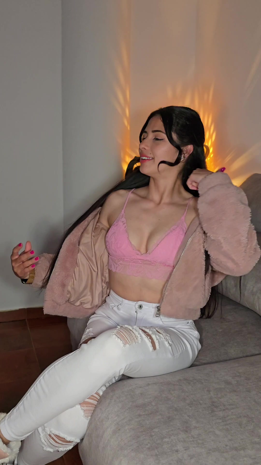 Broma de Tinder: la ropa interior y las piernas latinas son divertidas
