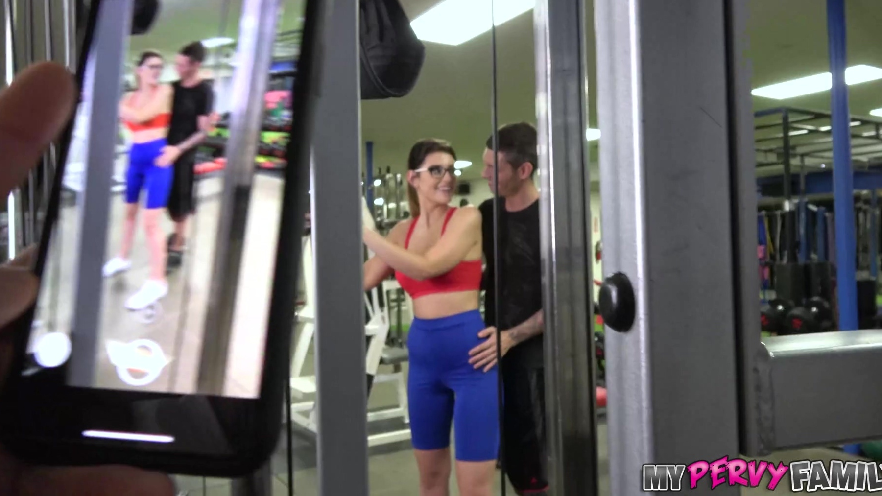 Discutiendo en POV con mi hermanastra Michele James en el gimnasio para mantenerme callado