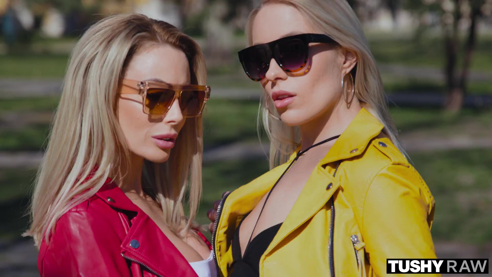 Estas rubias están geniales juntas en FFM