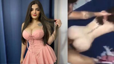 Karely Ruiz Desnuda Cogiendo en Cuatro