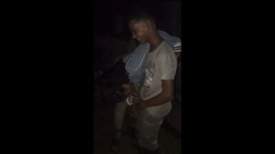 Prostituta figura chupando a Guevo por 200 pesos